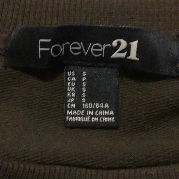 NWOT Forever 21 Sequin Sweater. Size Small. - Picture 6 of 9